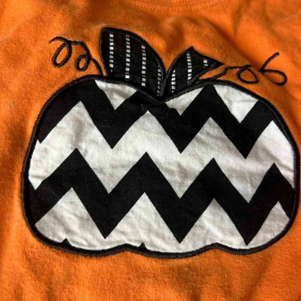 Fall Pumpkin Appliqué Orange Shirt & Chevron Pants Set Size 4, Halloween/Fall